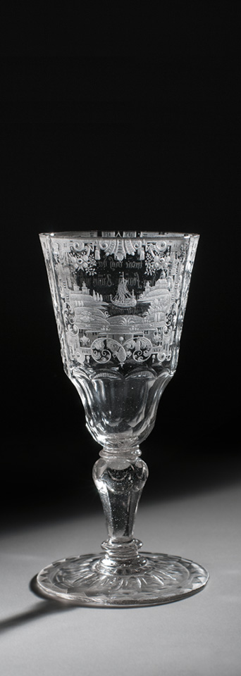 Verre à jambe